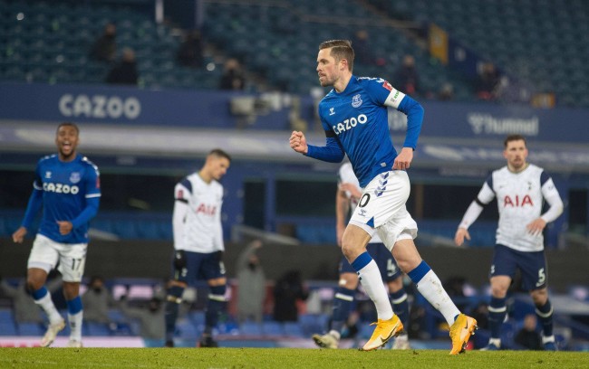 撕裂的伤口 撕裂的伤口